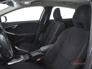VOLVO V40 usata 8