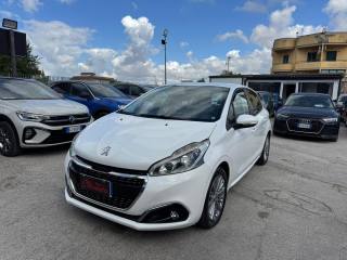 PEUGEOT 208 usata, con Airbag