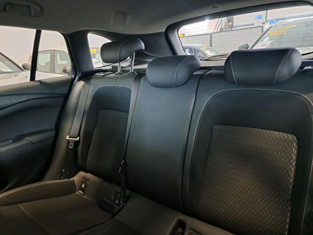 OPEL Astra usata, con Sistema di navigazione