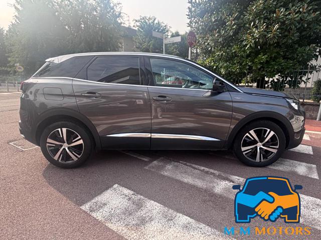 PEUGEOT 3008 usata, con Chiusura centralizzata