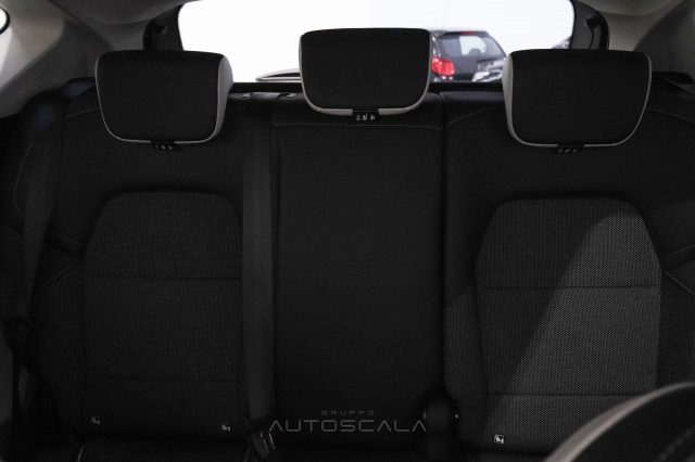 RENAULT Captur usata, con Fari LED