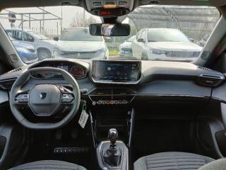 PEUGEOT 2008 usata, con Controllo automatico clima