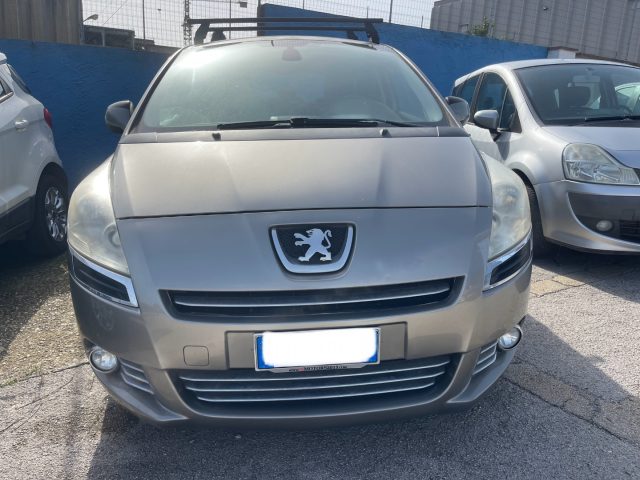 PEUGEOT 5008 usata 1