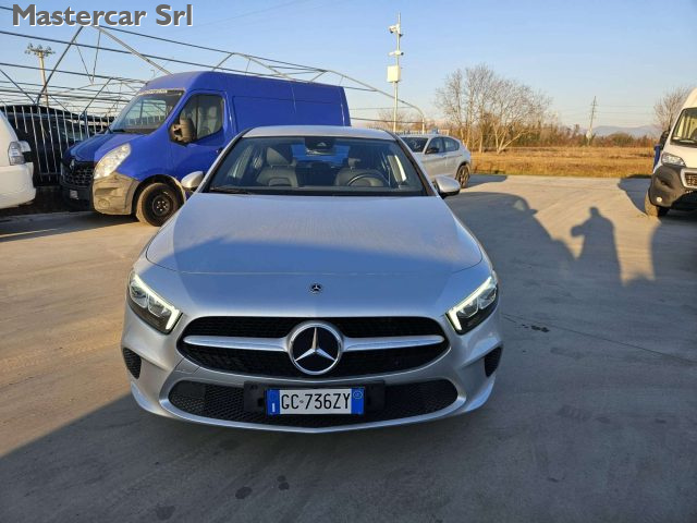 MERCEDES-BENZ A 250 usata, con Airbag laterali