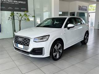 AUDI Q2 30 TDI S line Edition
