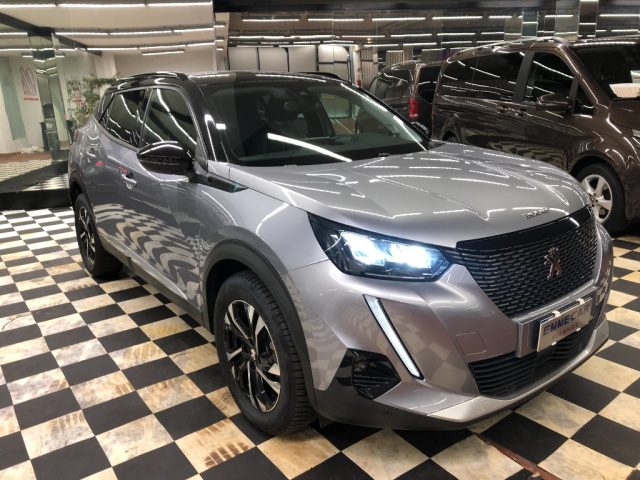 PEUGEOT 2008 usata, con Airbag