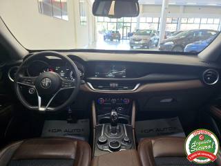 ALFA ROMEO Stelvio usata, con Fari Xenon