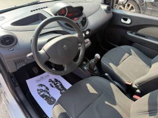 RENAULT Twingo usata, con Autoradio
