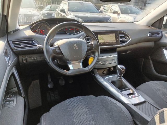 PEUGEOT 308 usata, con Cerchi in lega
