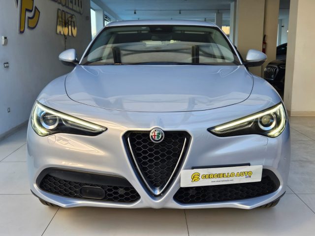 ALFA ROMEO Stelvio usata, con Autoradio
