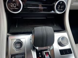 JAGUAR F-Pace usata, con Autoradio