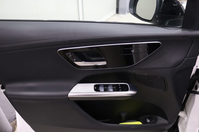 MERCEDES-BENZ GLC 220 usata, con Airbag testa