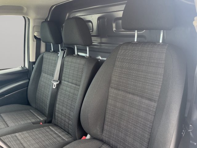 MERCEDES-BENZ Vito usata 7