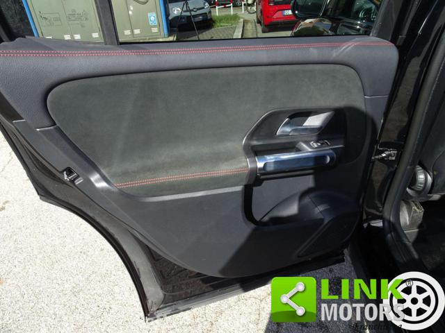 MERCEDES-BENZ GLB 180 usata, con Sistema di navigazione