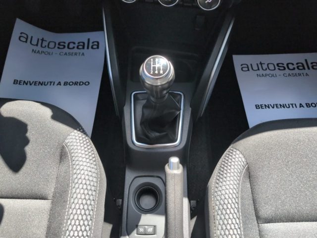 DACIA Duster usata, con Touch screen
