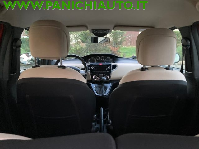 LANCIA Ypsilon usata, con ESP