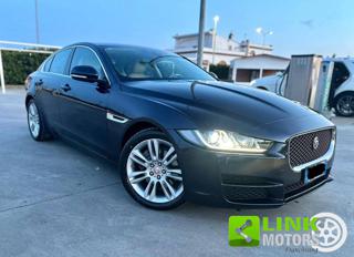 JAGUAR XE usata, con Controllo trazione