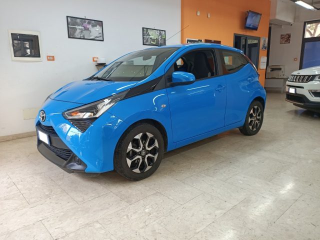 TOYOTA Aygo usata, con Autoradio