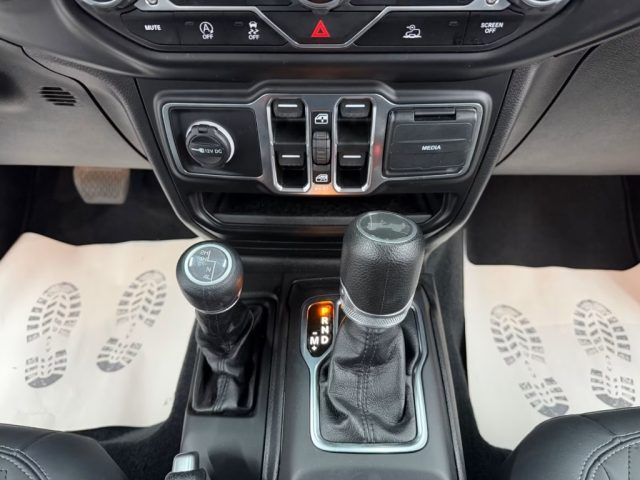 JEEP Wrangler usata, con Bluetooth