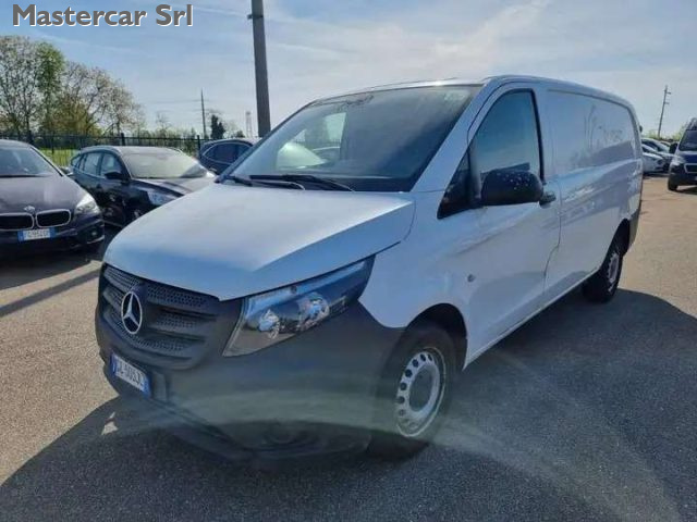 MERCEDES-BENZ Vito usata, con Airbag