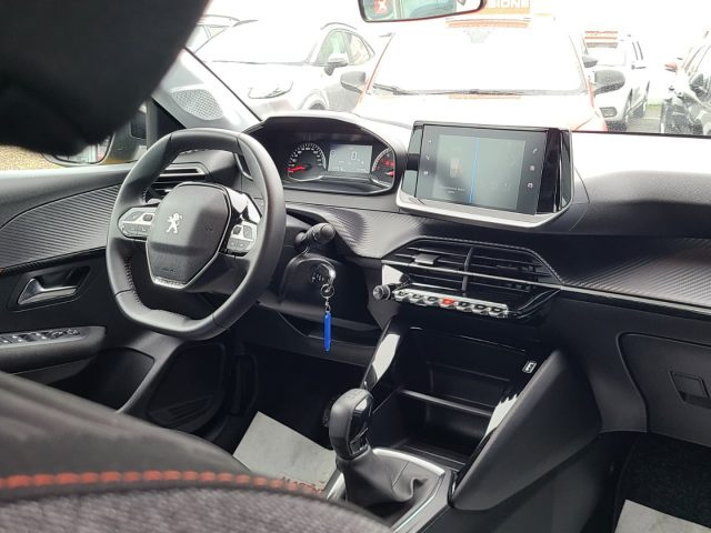 PEUGEOT 208 usata, con Sensori di parcheggio posteriori