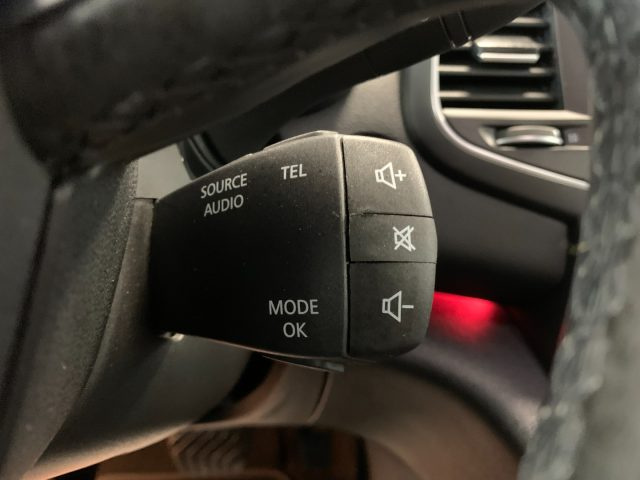 RENAULT Talisman usata, con USB