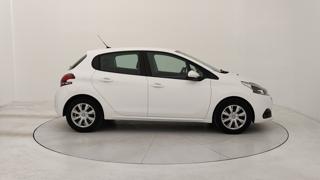 PEUGEOT 208 usata, con Autoradio