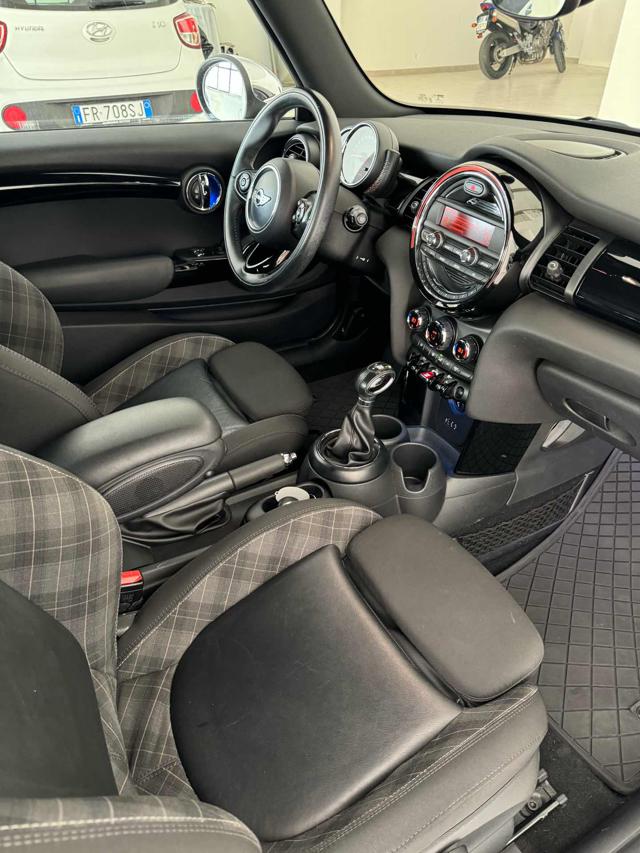 MINI Cooper D usata, con Chiusura centralizzata