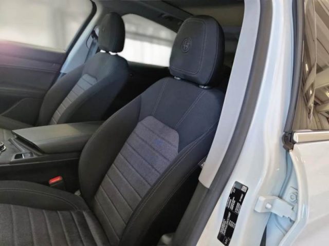 ALFA ROMEO Stelvio usata, con Chiusura centralizzata