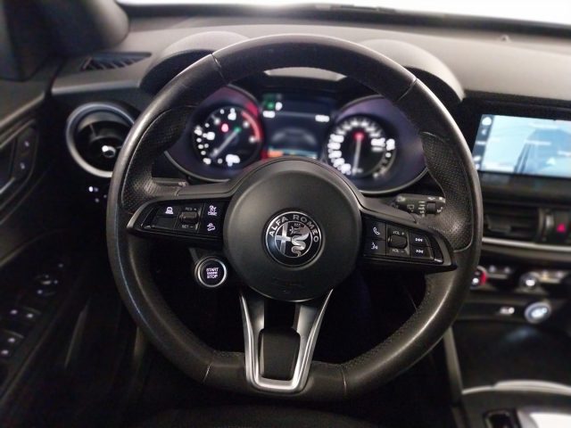 ALFA ROMEO Stelvio usata, con Autoradio