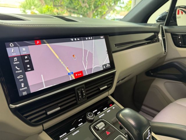 PORSCHE Cayenne usata, con Servosterzo