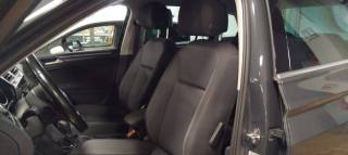 VOLKSWAGEN Tiguan usata, con Bracciolo