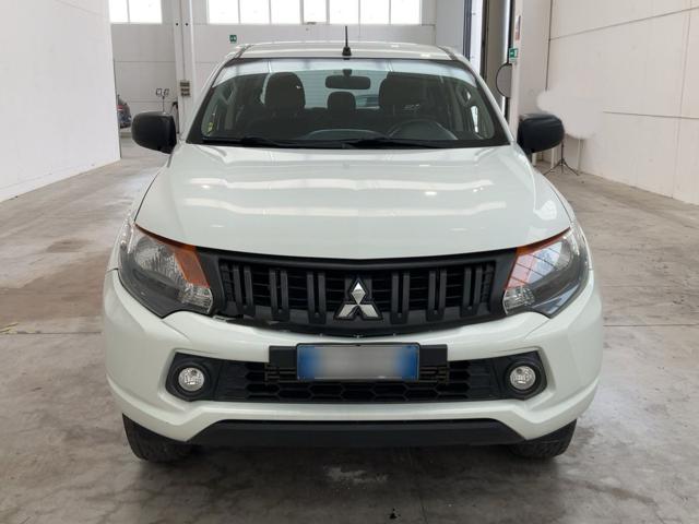 MITSUBISHI L200 usata, con Airbag laterali