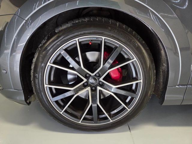 AUDI Q8 usata, con Chiusura centralizzata