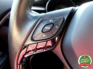 TOYOTA C-HR usata, con Touch screen