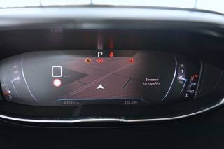 PEUGEOT 5008 usata, con Android Auto