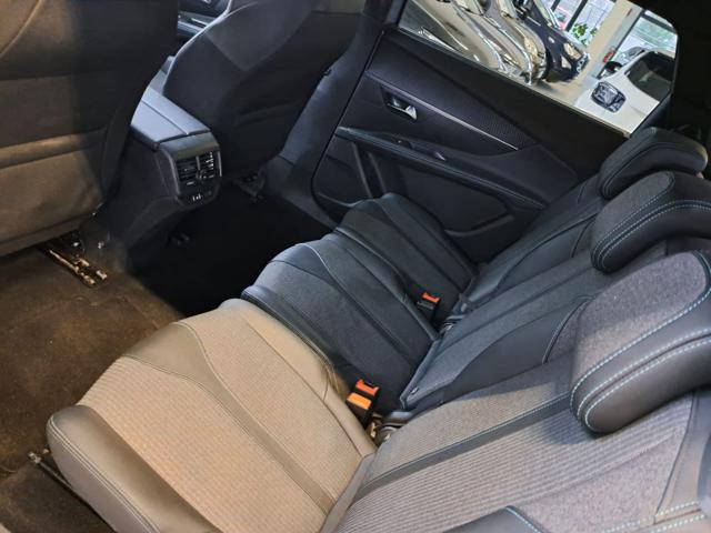 PEUGEOT 5008 usata, con Cruise Control