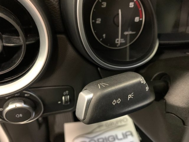 ALFA ROMEO Stelvio usata, con USB
