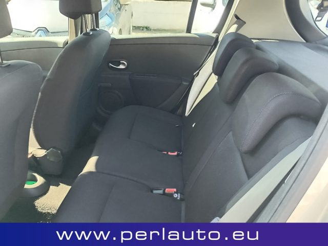 RENAULT Clio usata, con Chiusura centralizzata