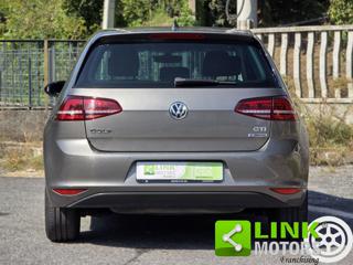 VOLKSWAGEN Golf usata, con Airbag