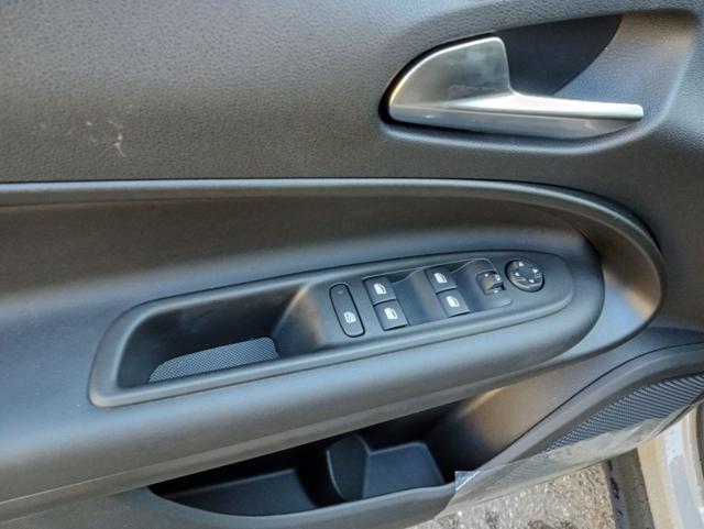 JEEP Avenger usata, con Controllo automatico clima