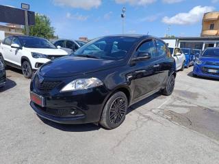 LANCIA Ypsilon usata, con Airbag laterali