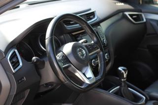 NISSAN Qashqai usata, con Controllo automatico clima