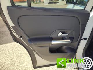 MERCEDES-BENZ GLA 200 usata, con Airbag testa