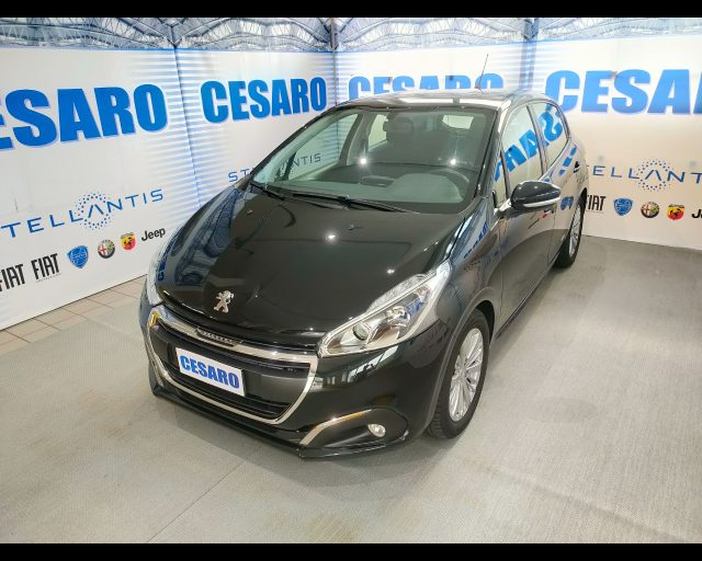 PEUGEOT 208 usata, con Airbag