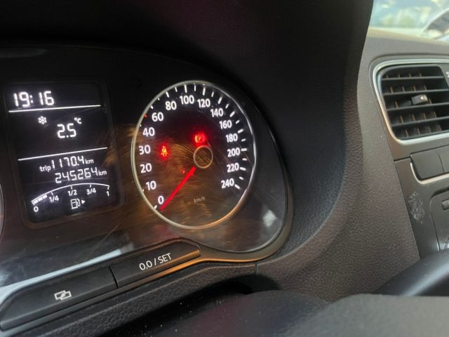 VOLKSWAGEN Polo usata, con ESP