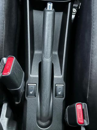 SUZUKI Ignis usata, con Park Distance Control