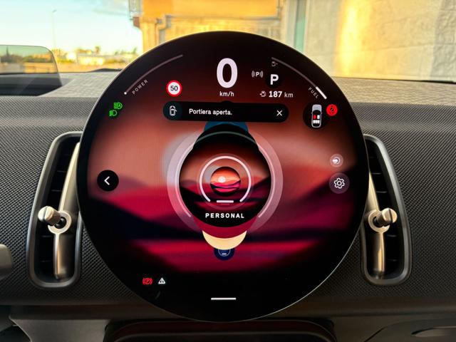 MINI Countryman usata, con Fari LED