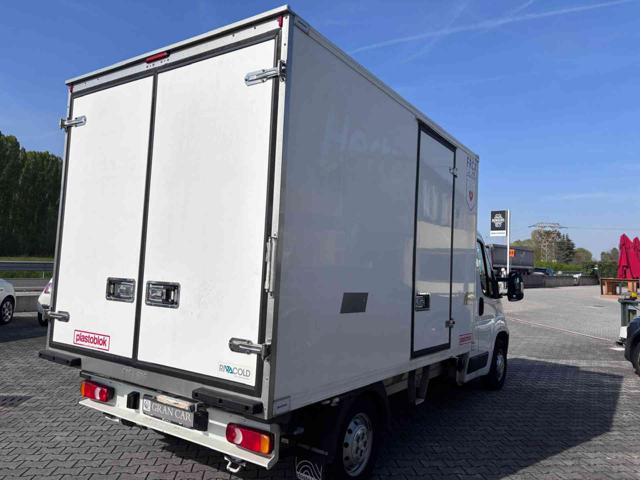 PEUGEOT Boxer usata, con Airbag