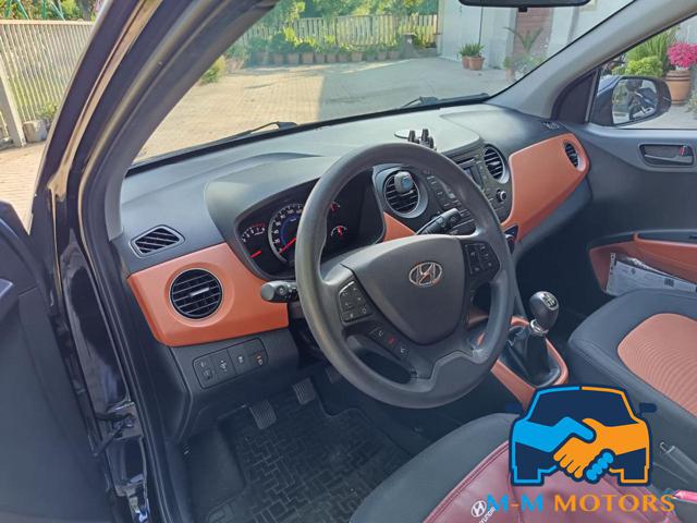 HYUNDAI i10 usata, con Fendinebbia